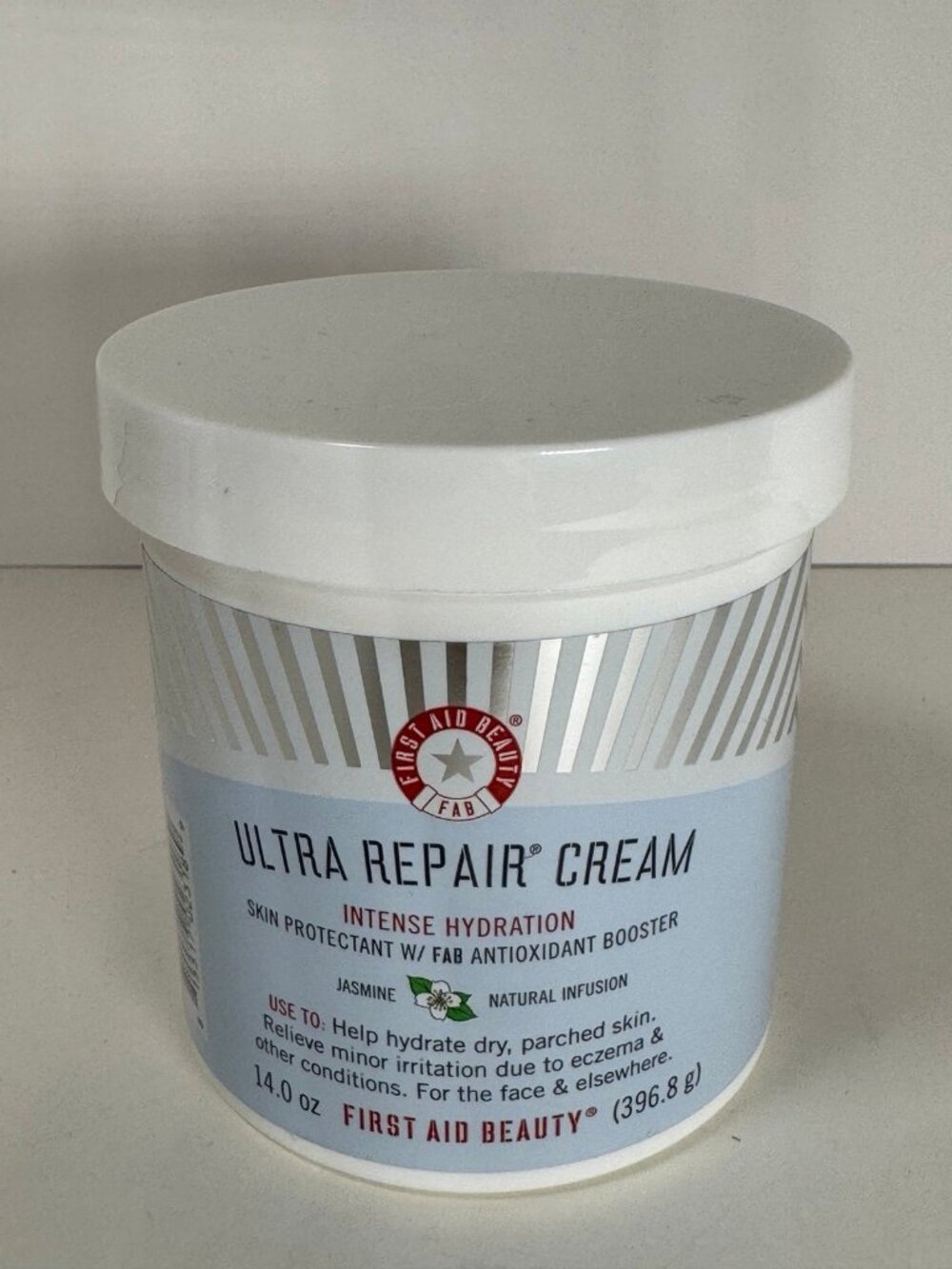 First Aid Beauty Ultra Repair Cream Jasmine Scent 14oz Sealed EXP 09/2021 New